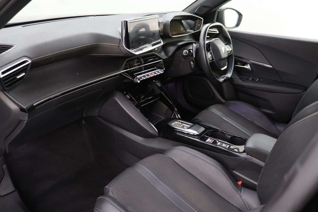 2024 PEUGEOT 2008 2024 PEUGEOT 2008