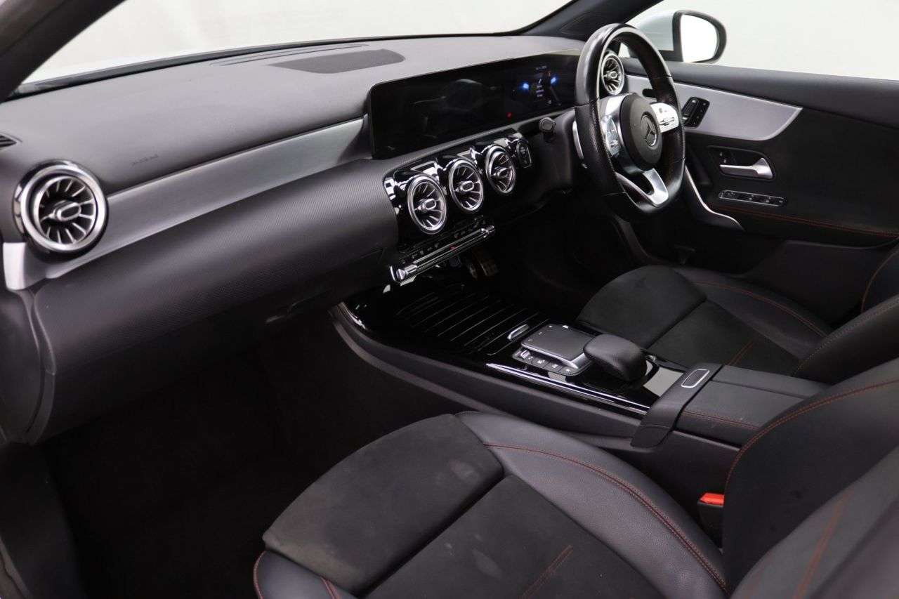 2020 MERCEDES-BENZ A CLASS 2020 MERCEDES-BENZ A CLASS