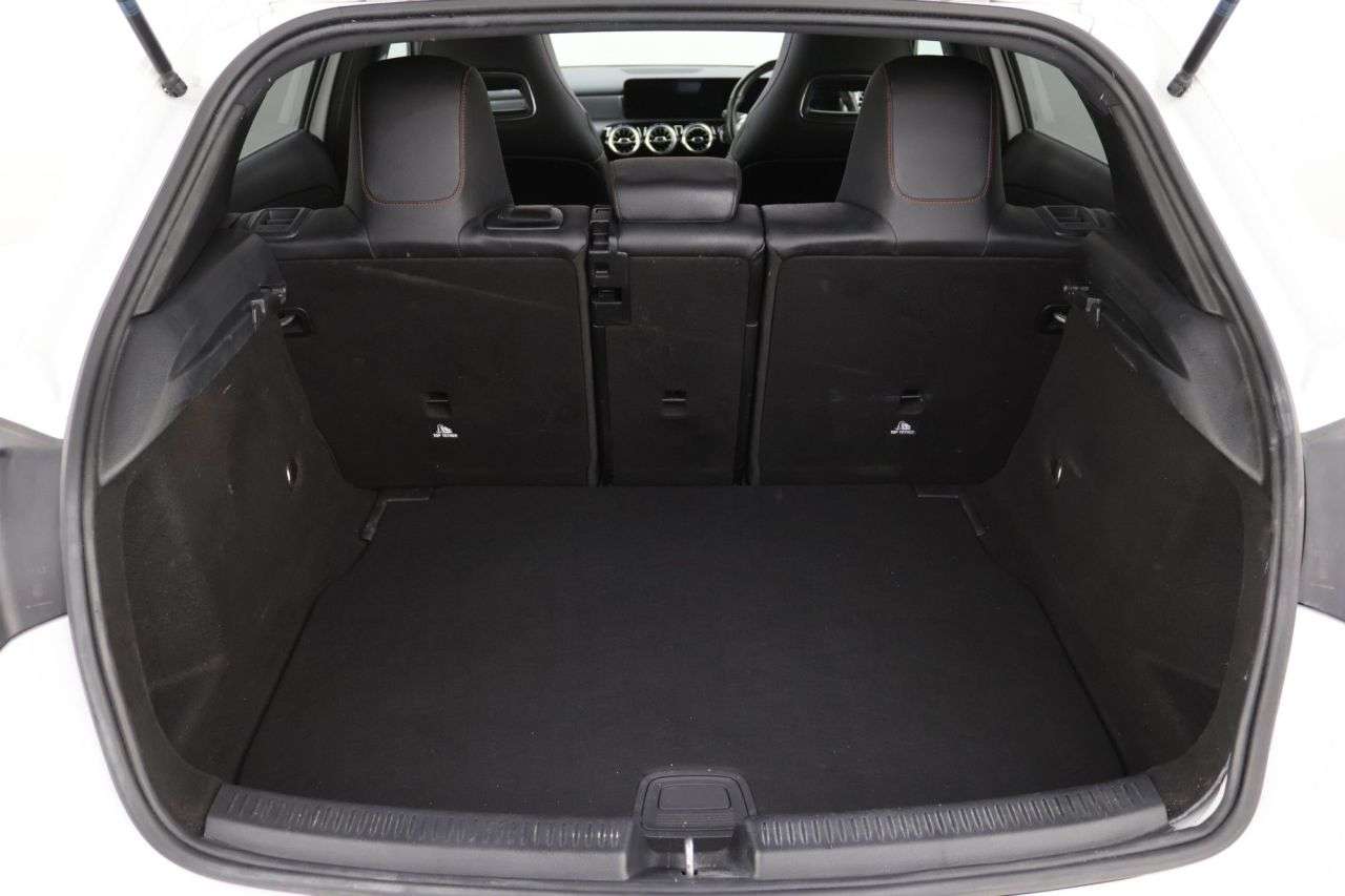 2020 MERCEDES-BENZ A CLASS 2020 MERCEDES-BENZ A CLASS