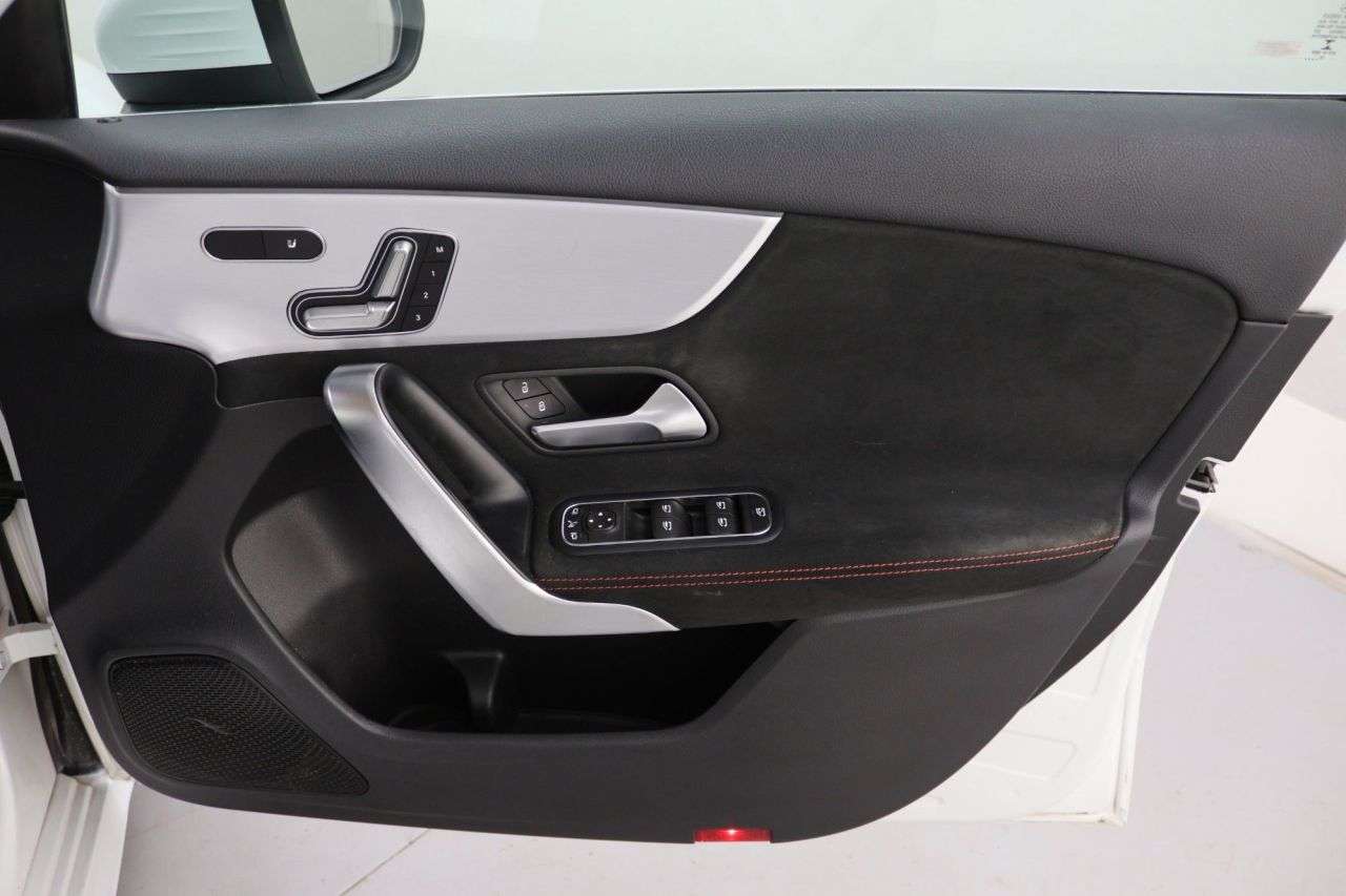 2020 MERCEDES-BENZ A CLASS 2020 MERCEDES-BENZ A CLASS