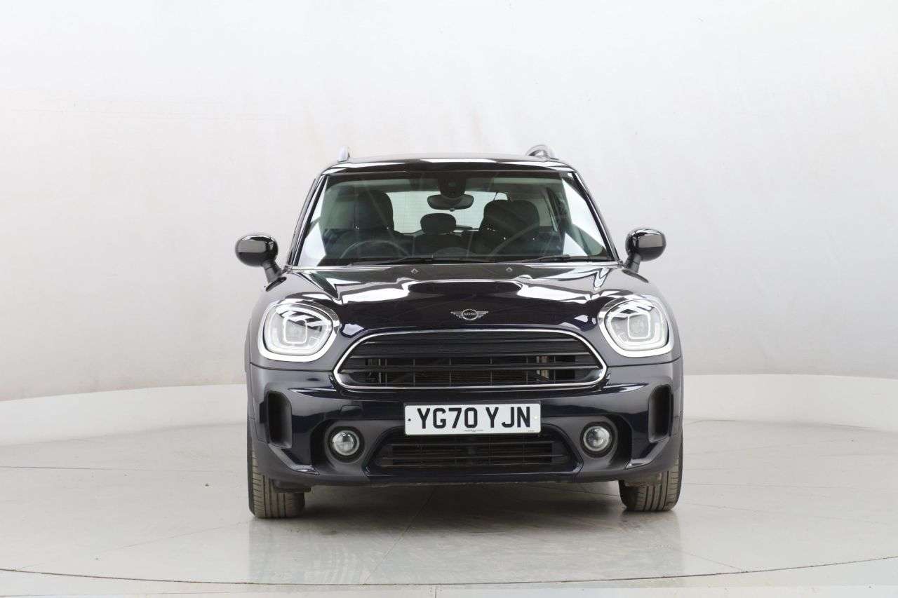 A 2020 MINI COUNTRYMAN 1.5 Cooper Classic SUV 5dr Petrol Steptronic Euro 6 (s/s) (136 ps) A 2020 MINI COUNTRYMAN 1.5 Cooper Classic SUV 5dr Petrol Steptronic Euro 6 (s/s) (136 ps)