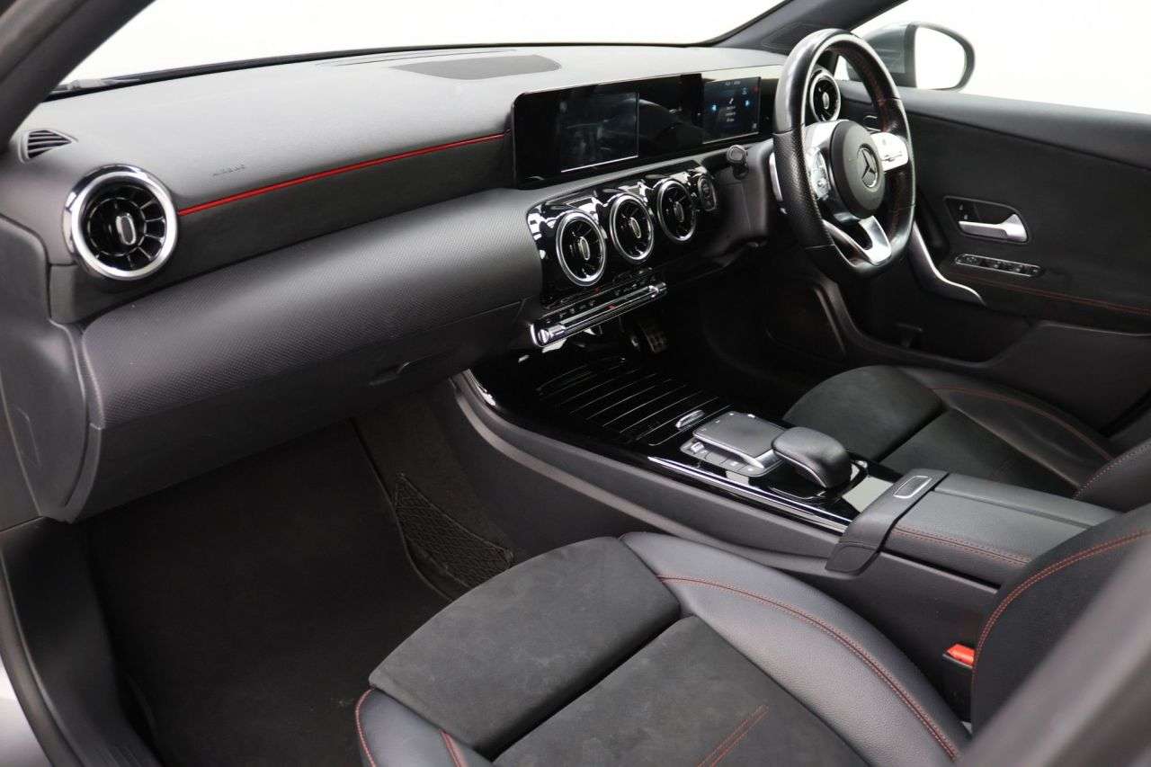 2020 MERCEDES-BENZ A CLASS 2020 MERCEDES-BENZ A CLASS