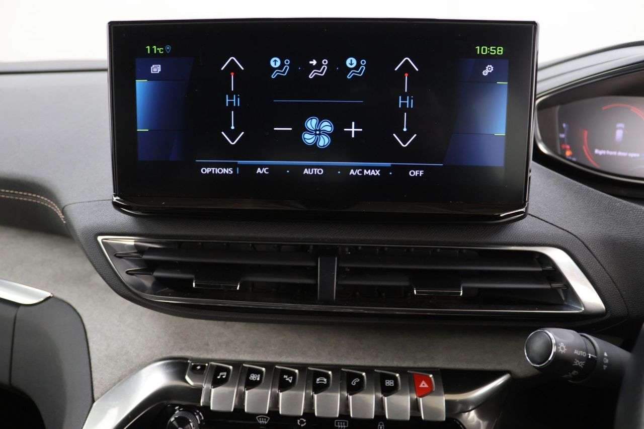 2021 PEUGEOT 3008 2021 PEUGEOT 3008