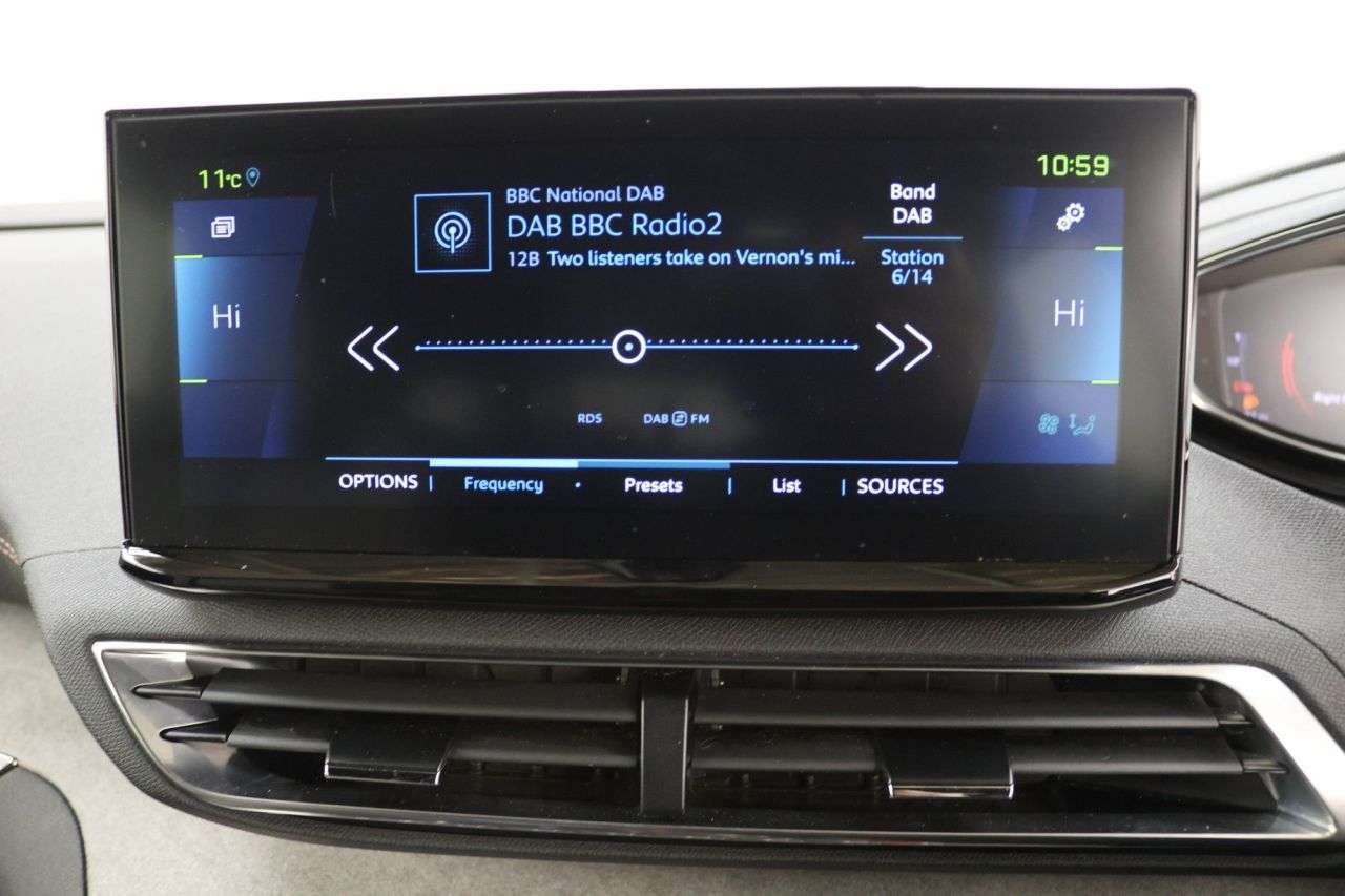 2021 PEUGEOT 3008 2021 PEUGEOT 3008