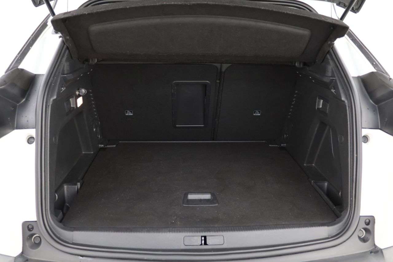 2022 PEUGEOT 3008 2022 PEUGEOT 3008