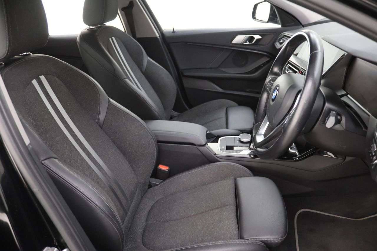 2022 BMW 1 SERIES 2022 BMW 1 SERIES