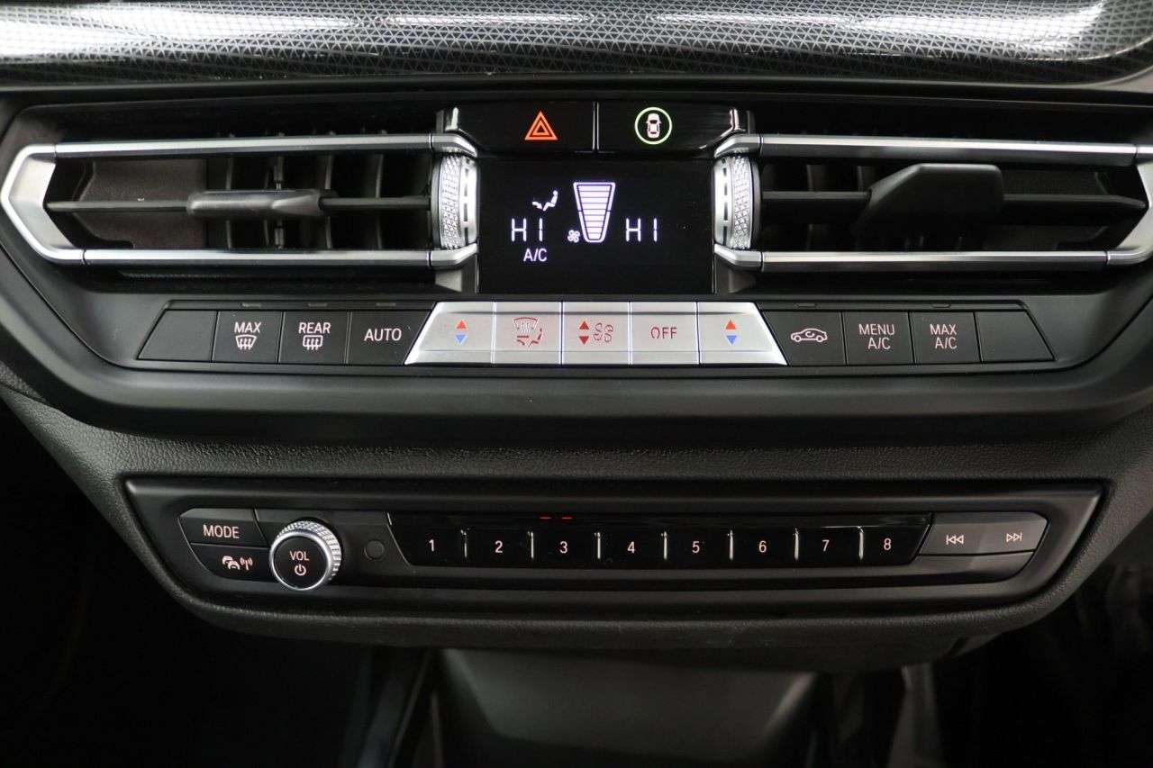 2022 BMW 1 SERIES 2022 BMW 1 SERIES