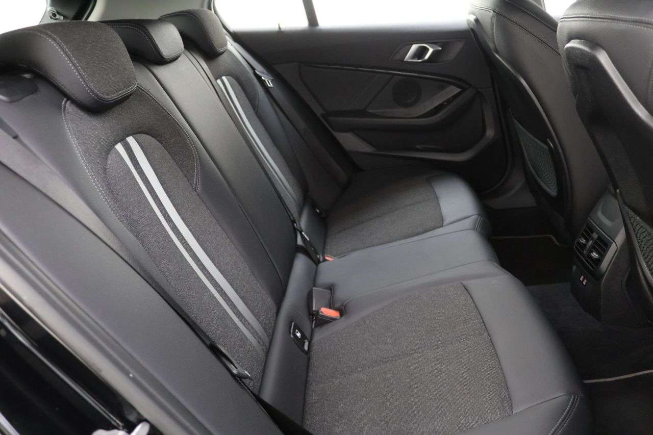 2022 BMW 1 SERIES 2022 BMW 1 SERIES