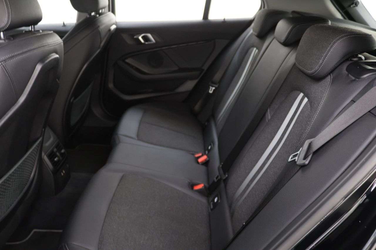 2022 BMW 1 SERIES 2022 BMW 1 SERIES