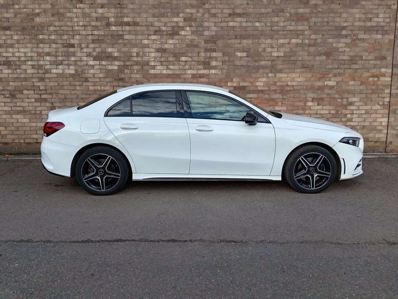 2021 MERCEDES-BENZ A CLASS 2021 MERCEDES-BENZ A CLASS