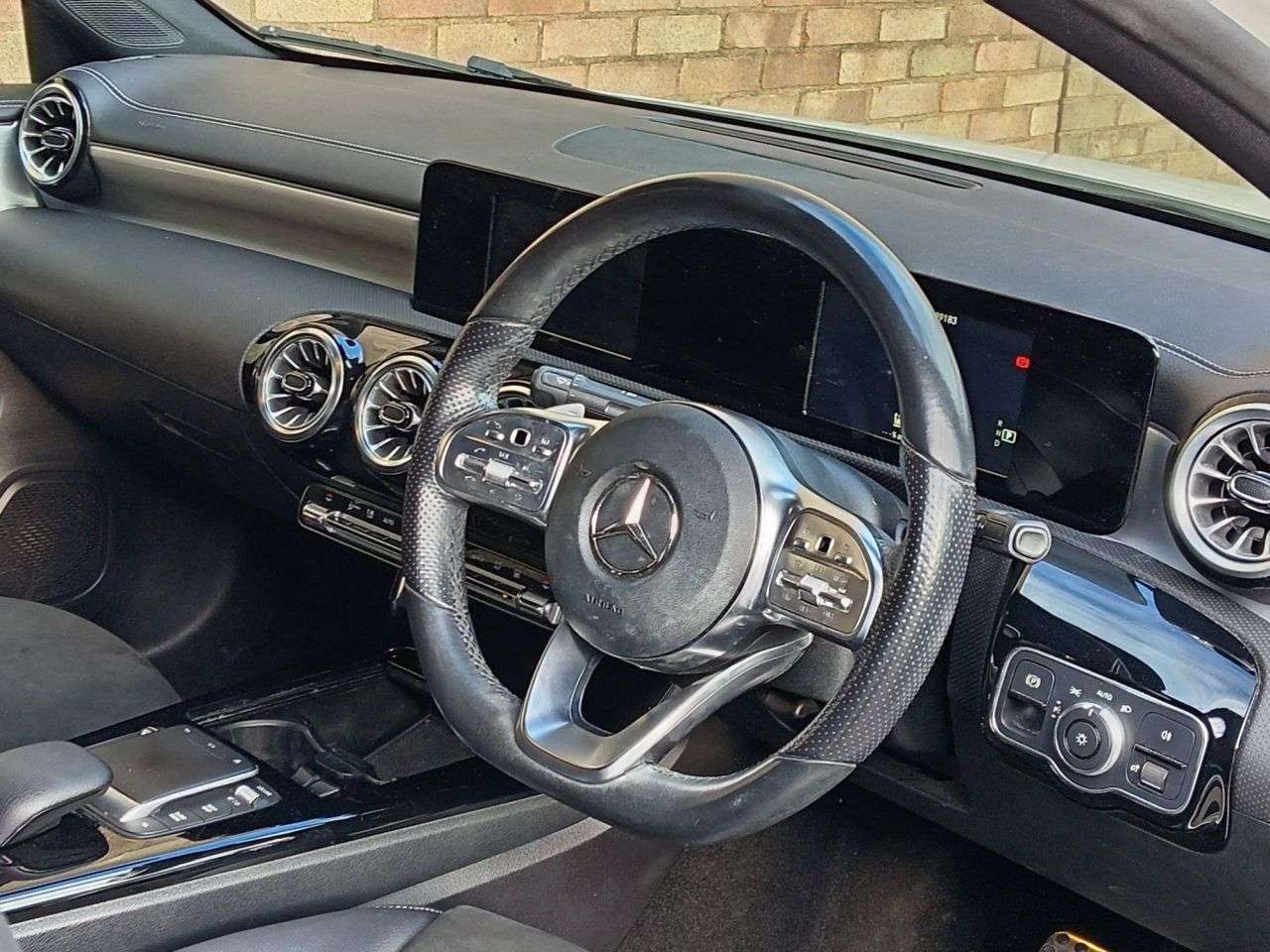 2021 MERCEDES-BENZ A CLASS 2021 MERCEDES-BENZ A CLASS