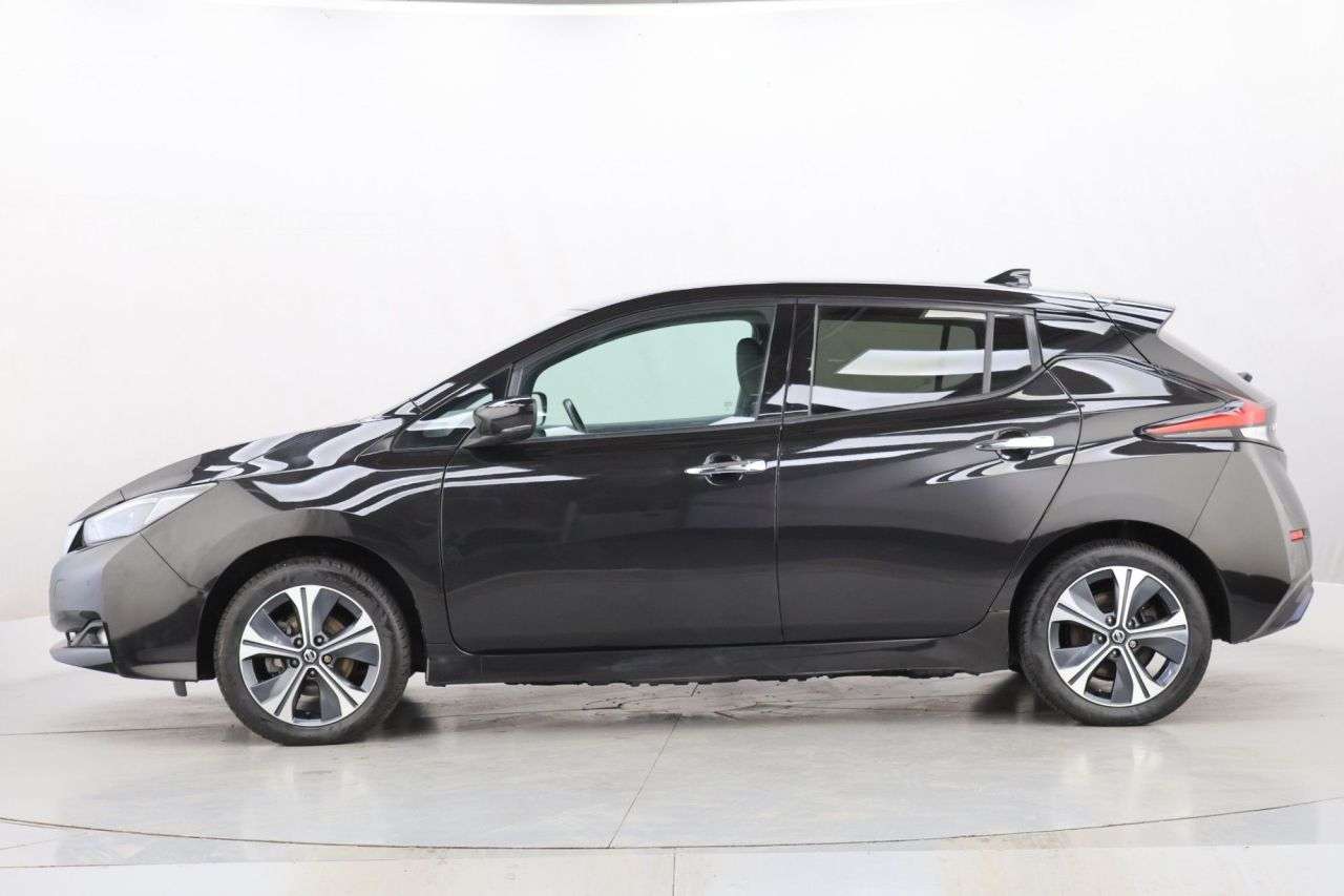 2021 NISSAN LEAF 2021 NISSAN LEAF