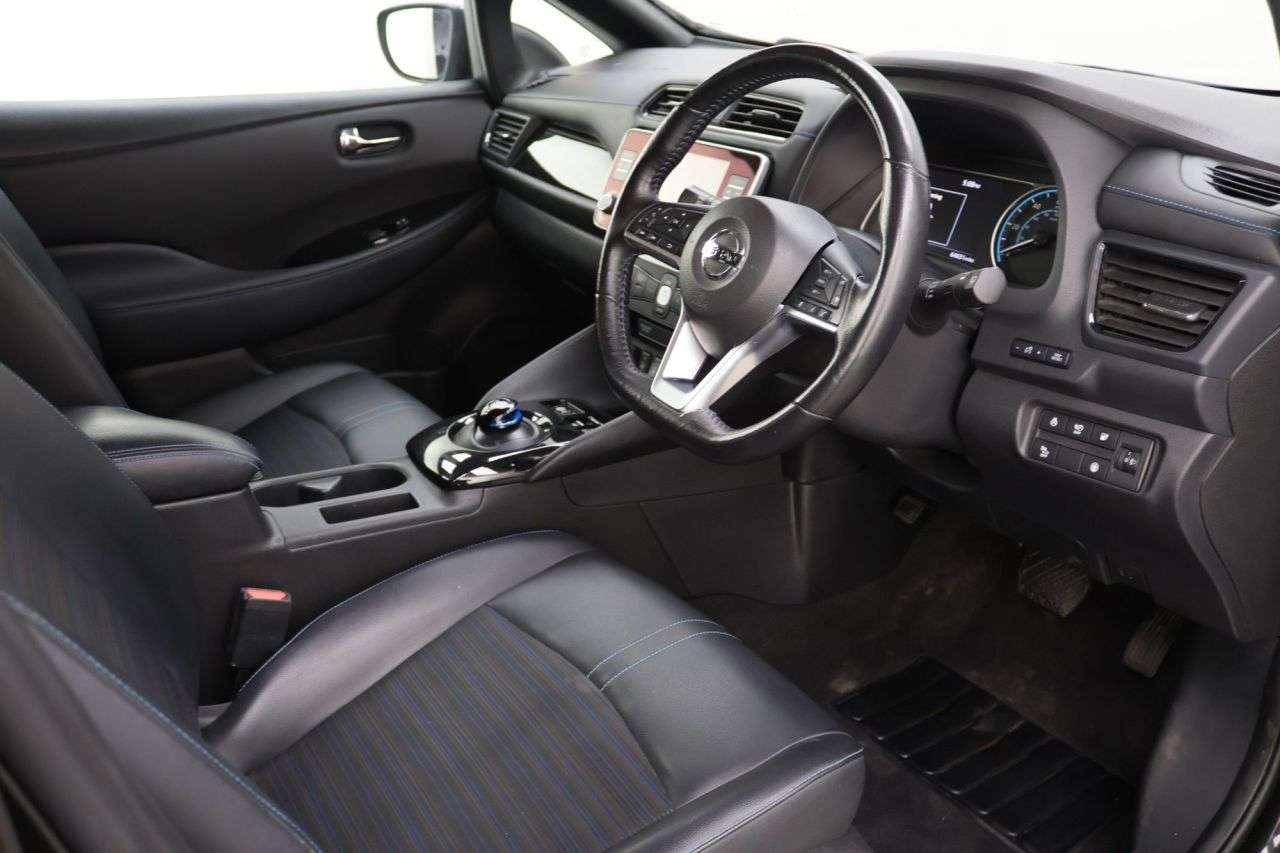 2021 NISSAN LEAF 2021 NISSAN LEAF