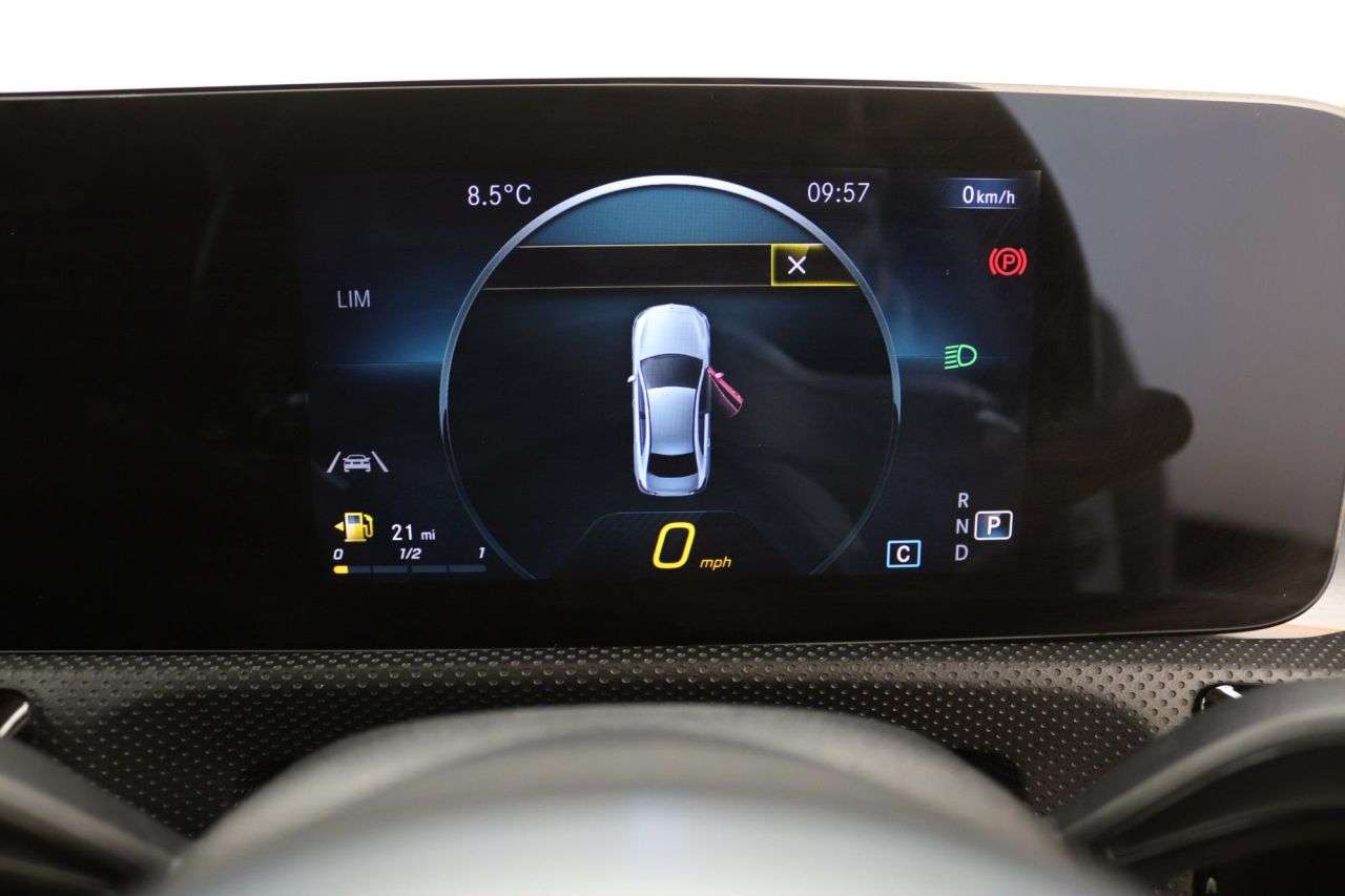 2021 MERCEDES-BENZ A CLASS 2021 MERCEDES-BENZ A CLASS