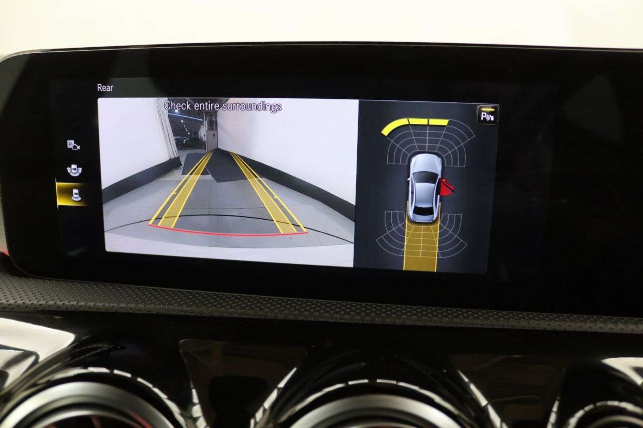 2021 MERCEDES-BENZ A CLASS 2021 MERCEDES-BENZ A CLASS