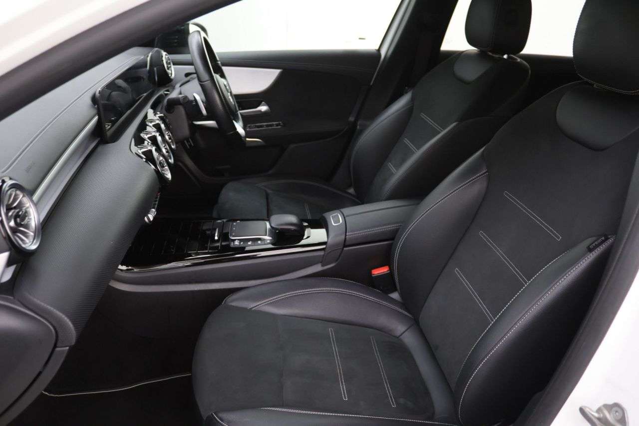 2021 MERCEDES-BENZ A CLASS 2021 MERCEDES-BENZ A CLASS