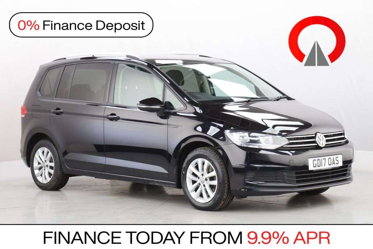 A 2017 VOLKSWAGEN TOURAN 2.0 TDI SE MPV 5dr Diesel DSG Euro 6 (s/s) (150 ps) A 2017 VOLKSWAGEN TOURAN 2.0 TDI SE MPV 5dr Diesel DSG Euro 6 (s/s) (150 ps)