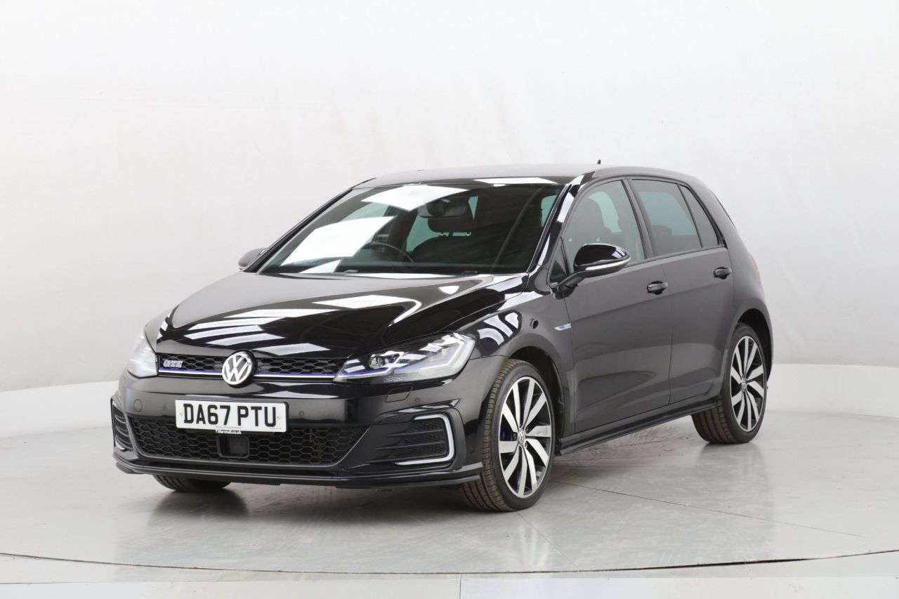 2017 VOLKSWAGEN GOLF 2017 VOLKSWAGEN GOLF