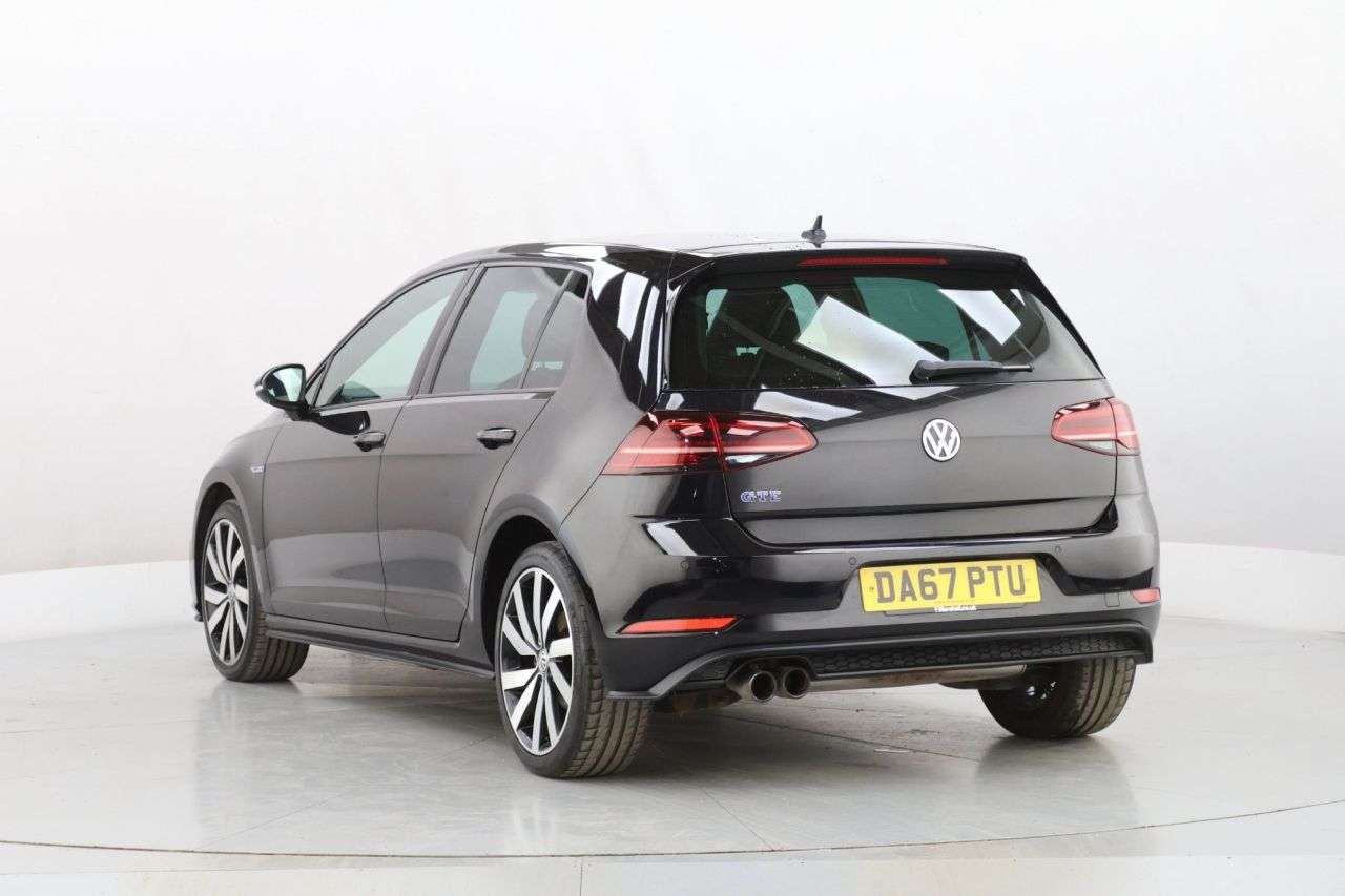 2017 VOLKSWAGEN GOLF 2017 VOLKSWAGEN GOLF