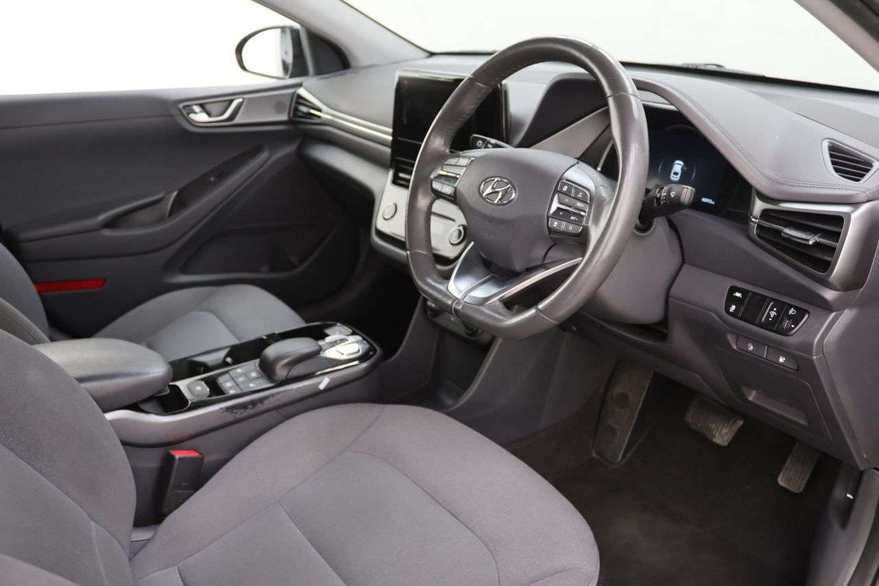 2021 HYUNDAI IONIQ 2021 HYUNDAI IONIQ