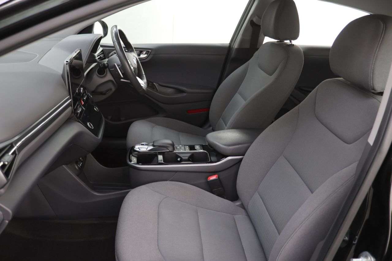 2021 HYUNDAI IONIQ 2021 HYUNDAI IONIQ