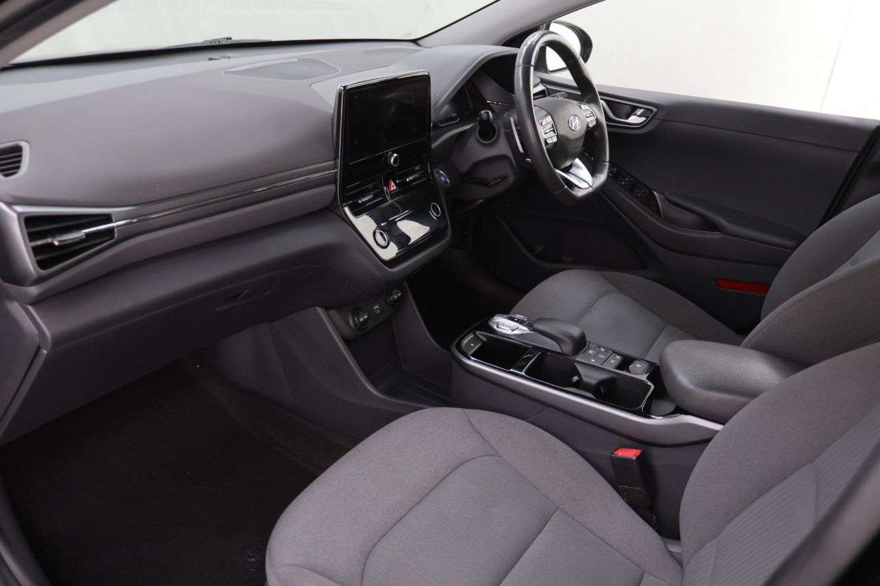 2021 HYUNDAI IONIQ 2021 HYUNDAI IONIQ