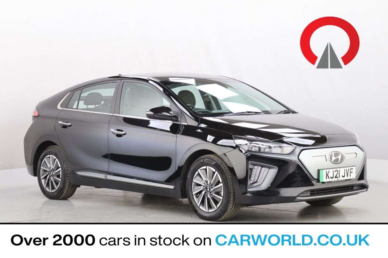A 2021 HYUNDAI IONIQ 38.3kWh Premium Hatchback 5dr Electric Auto (136 ps) A 2021 HYUNDAI IONIQ 38.3kWh Premium Hatchback 5dr Electric Auto (136 ps)