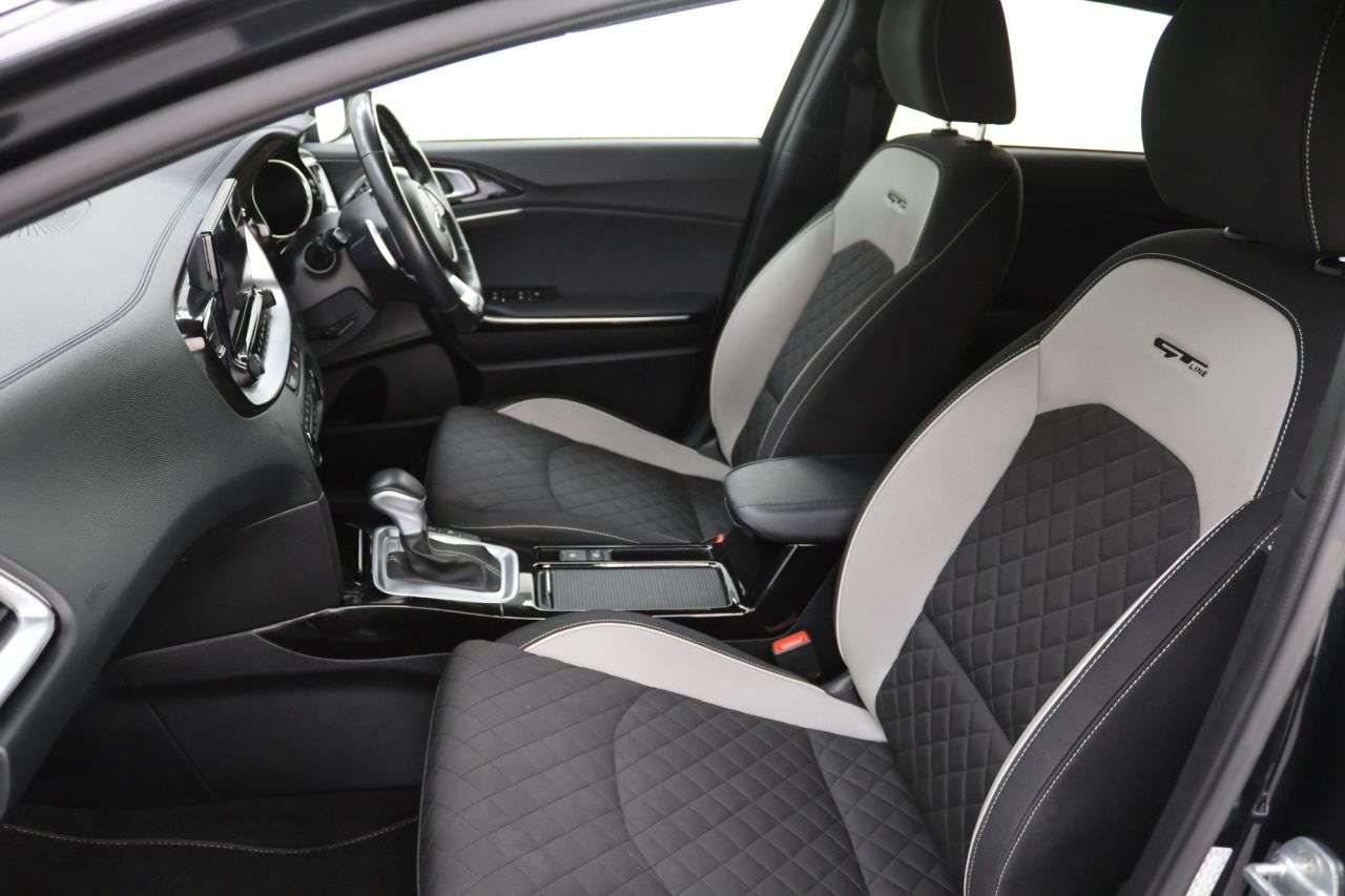 2021 KIA PROCEED 2021 KIA PROCEED