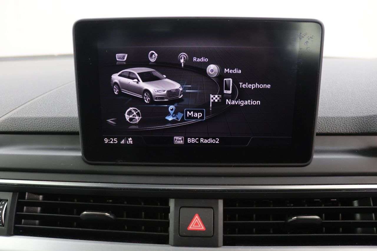 2016 AUDI A4 2016 AUDI A4