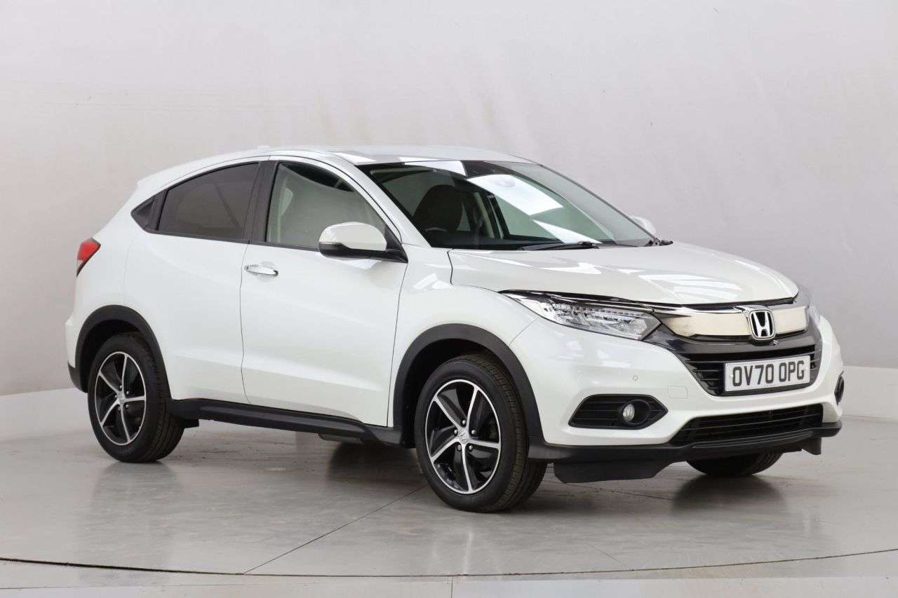 A 2020 HONDA HR-V 1.5 i-VTEC SE SUV 5dr Petrol Manual Euro 6 (s/s) (130 ps) A 2020 HONDA HR-V 1.5 i-VTEC SE SUV 5dr Petrol Manual Euro 6 (s/s) (130 ps)