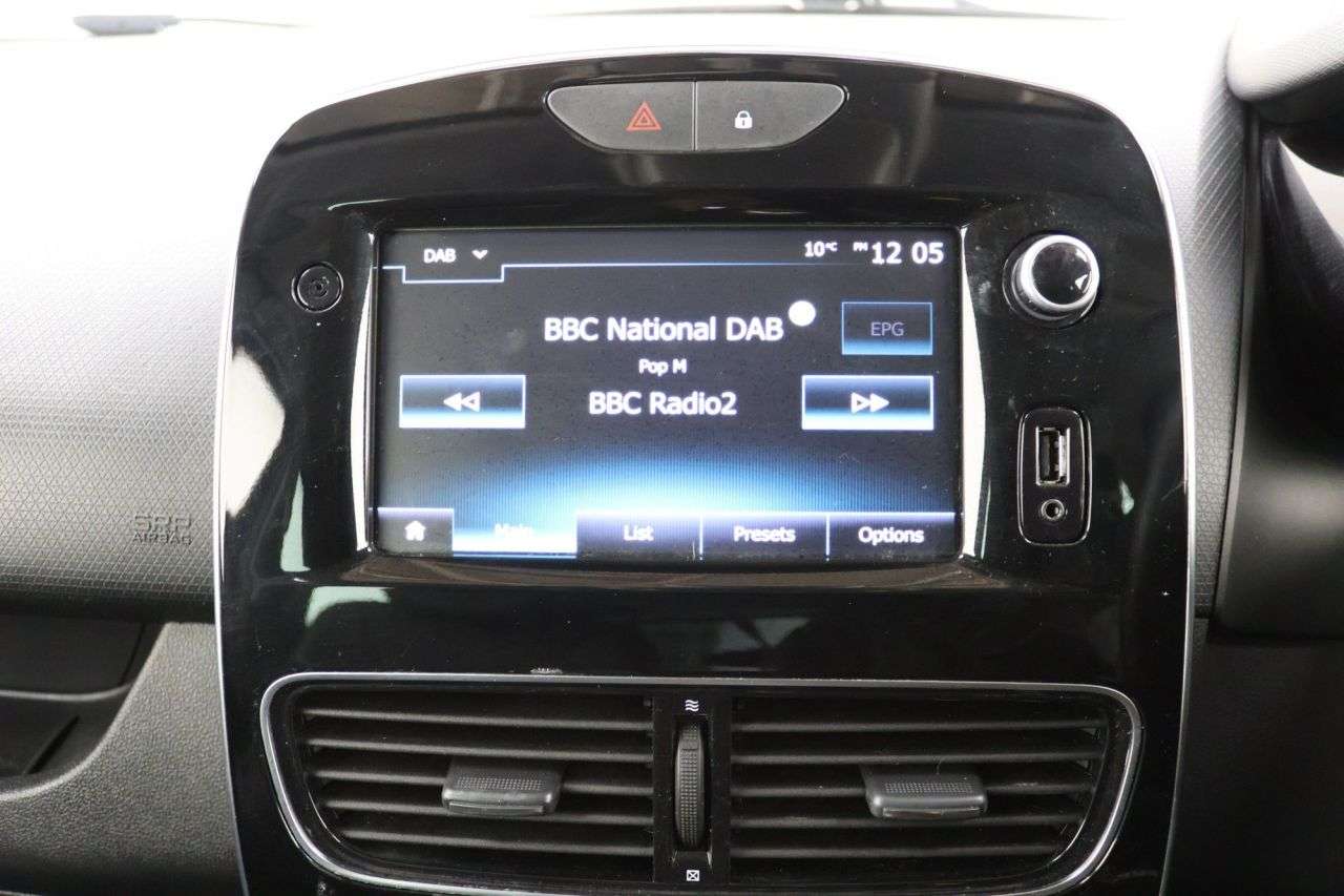 2019 RENAULT CLIO 2019 RENAULT CLIO