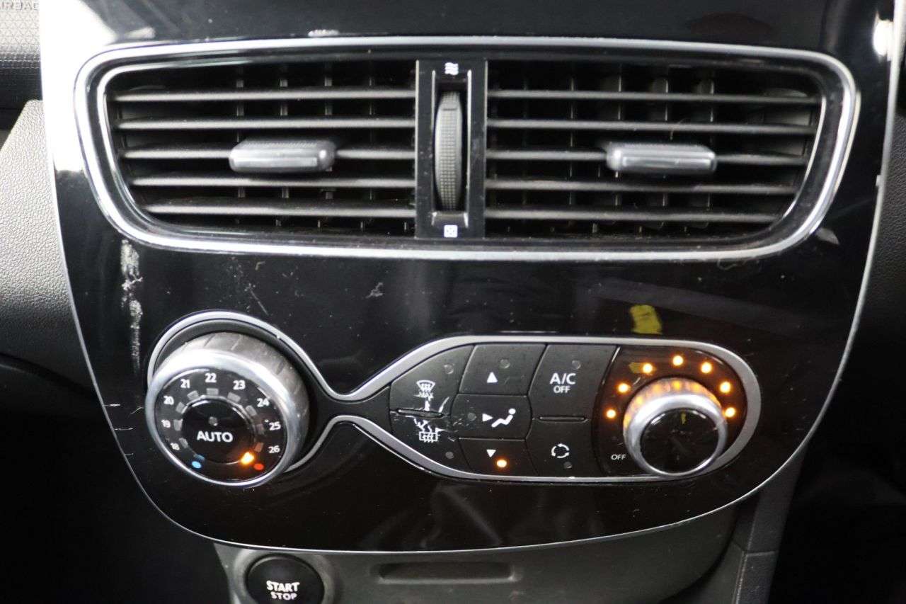 2019 RENAULT CLIO 2019 RENAULT CLIO