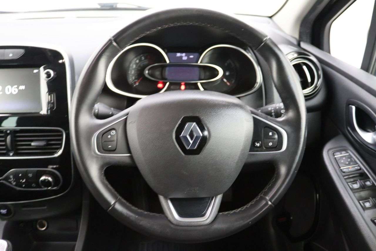 2019 RENAULT CLIO 2019 RENAULT CLIO