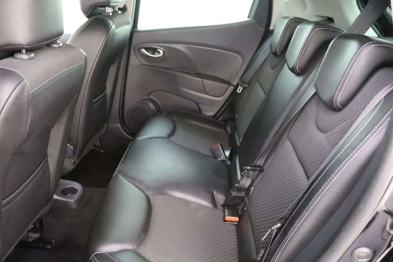 2019 RENAULT CLIO 2019 RENAULT CLIO