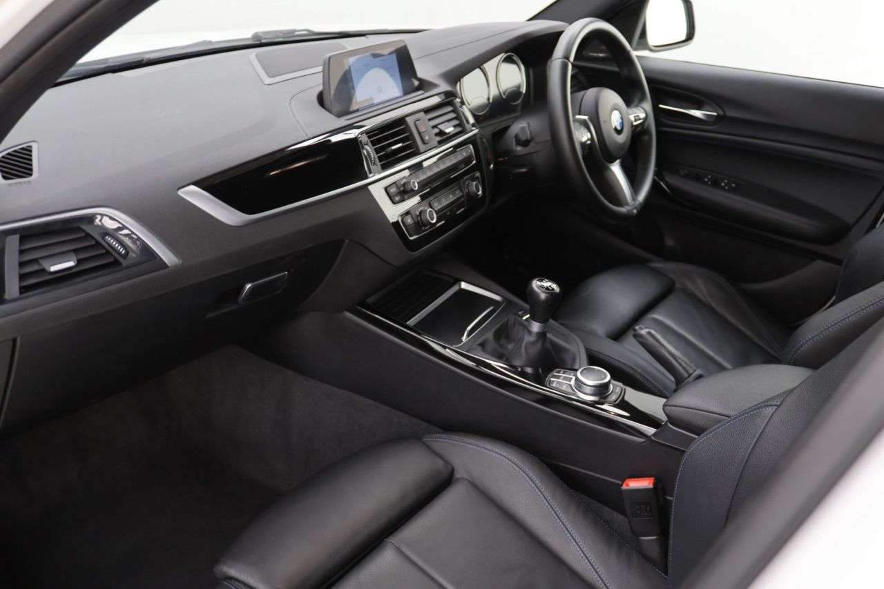 2019 BMW 1 SERIES 2019 BMW 1 SERIES