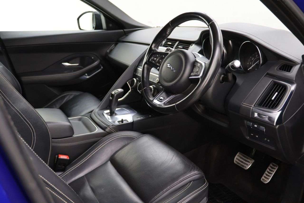 2018 JAGUAR E-PACE 2018 JAGUAR E-PACE