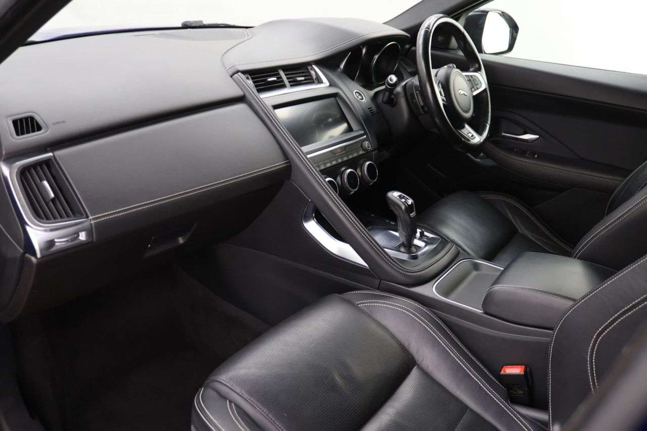 2018 JAGUAR E-PACE 2018 JAGUAR E-PACE