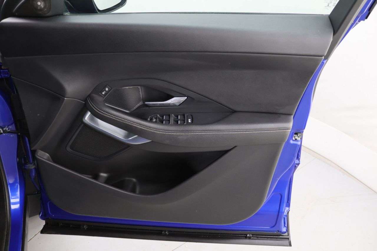 2018 JAGUAR E-PACE 2018 JAGUAR E-PACE