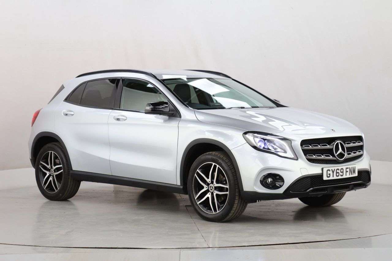 A 2019 MERCEDES-BENZ GLA CLASS 1.6 GLA180 GPF Urban Edition SUV 5dr Petrol 7G-DCT Euro 6 (s/s) (122 ps) A 2019 MERCEDES-BENZ GLA CLASS 1.6 GLA180 GPF Urban Edition SUV 5dr Petrol 7G-DCT Euro 6 (s/s) (122 ps)