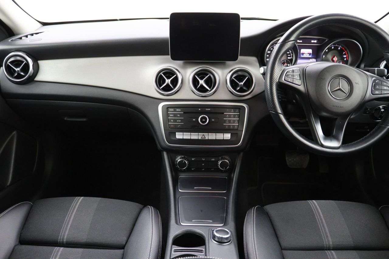 2019 MERCEDES-BENZ GLA CLASS 2019 MERCEDES-BENZ GLA CLASS