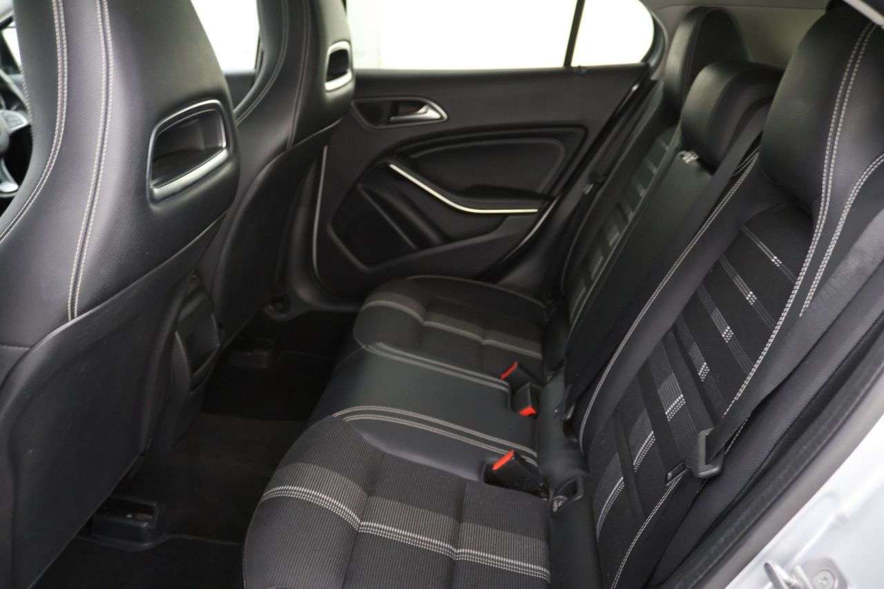 2019 MERCEDES-BENZ GLA CLASS 2019 MERCEDES-BENZ GLA CLASS