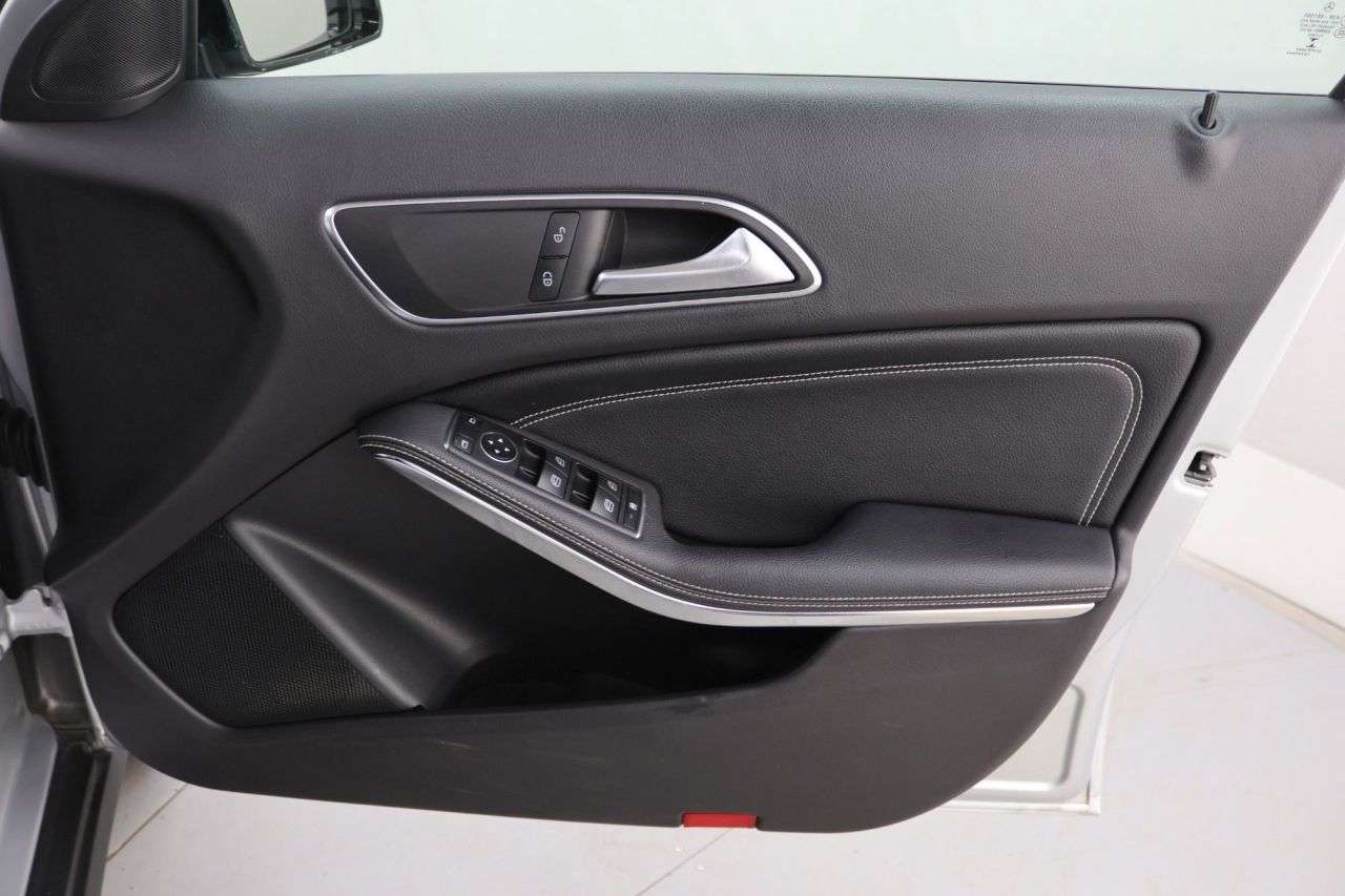 2019 MERCEDES-BENZ GLA CLASS 2019 MERCEDES-BENZ GLA CLASS