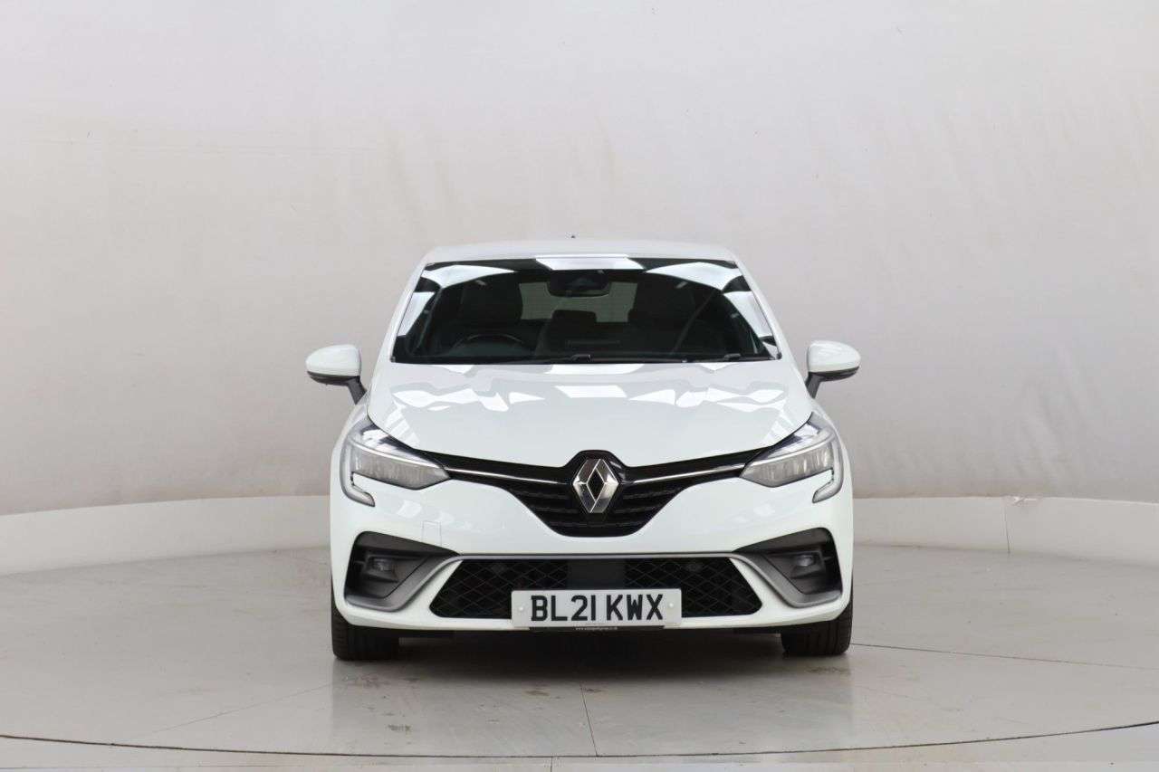 A 2021 RENAULT CLIO 1.6 E-TECH RS Line Hatchback 5dr Petrol Hybrid Auto Euro 6 (s/s) (140 ps) A 2021 RENAULT CLIO 1.6 E-TECH RS Line Hatchback 5dr Petrol Hybrid Auto Euro 6 (s/s) (140 ps)