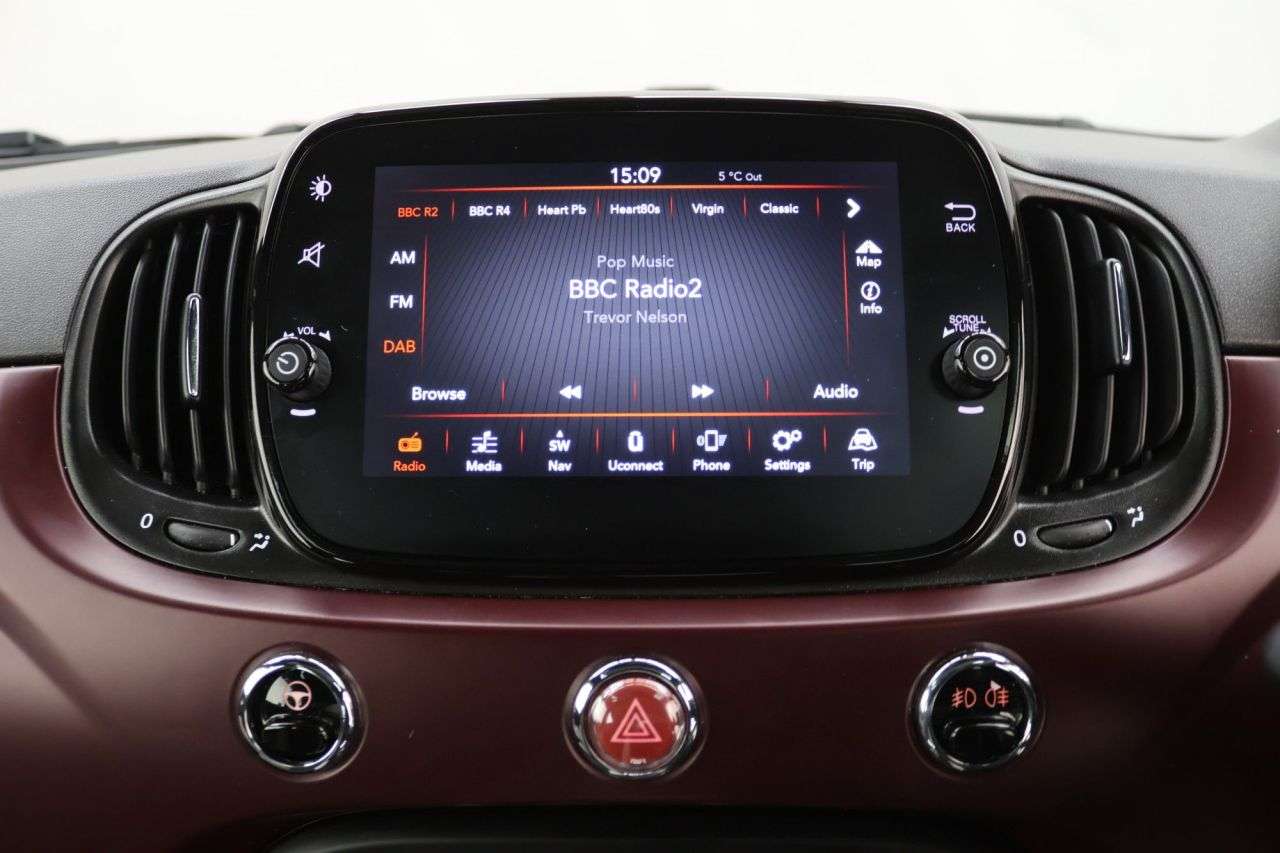 2021 FIAT 500 2021 FIAT 500