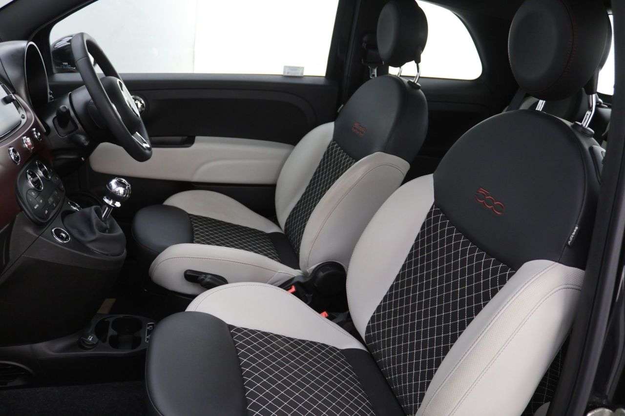 2021 FIAT 500 2021 FIAT 500