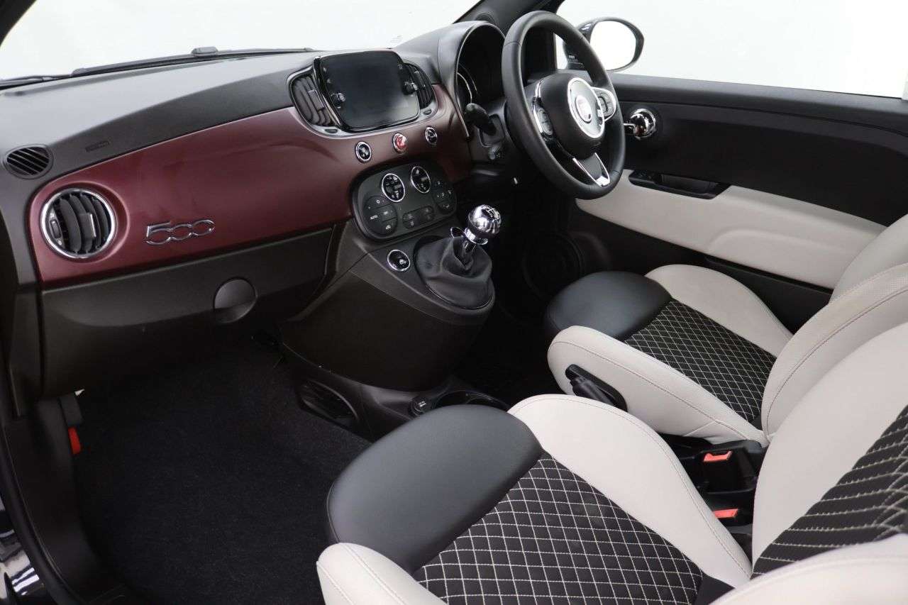 2021 FIAT 500 2021 FIAT 500