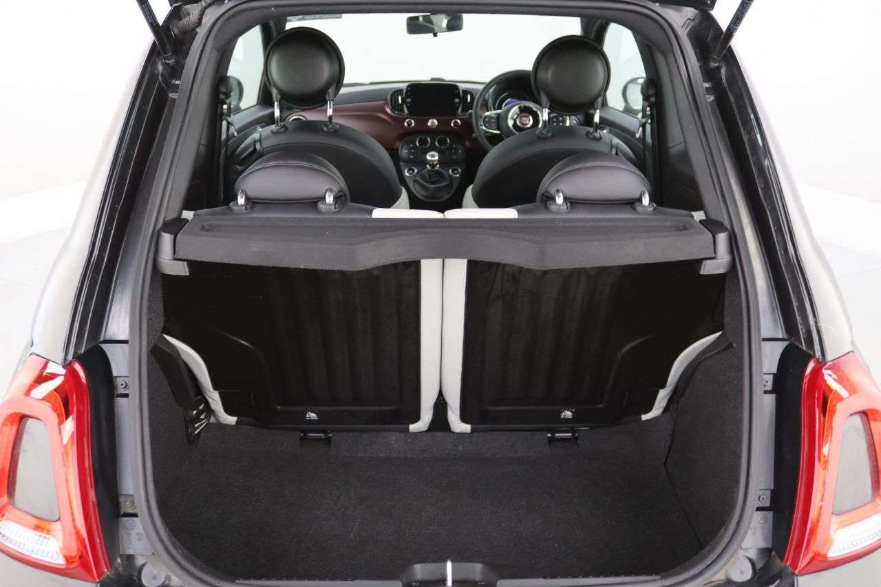 2021 FIAT 500 2021 FIAT 500