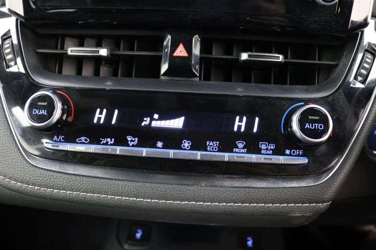 2022 TOYOTA COROLLA 2022 TOYOTA COROLLA