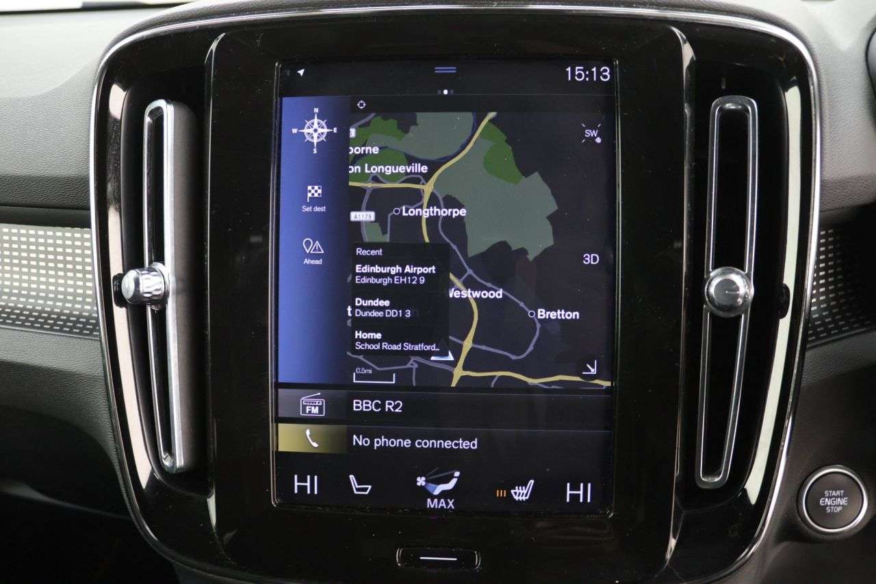 2019 VOLVO XC40 2019 VOLVO XC40