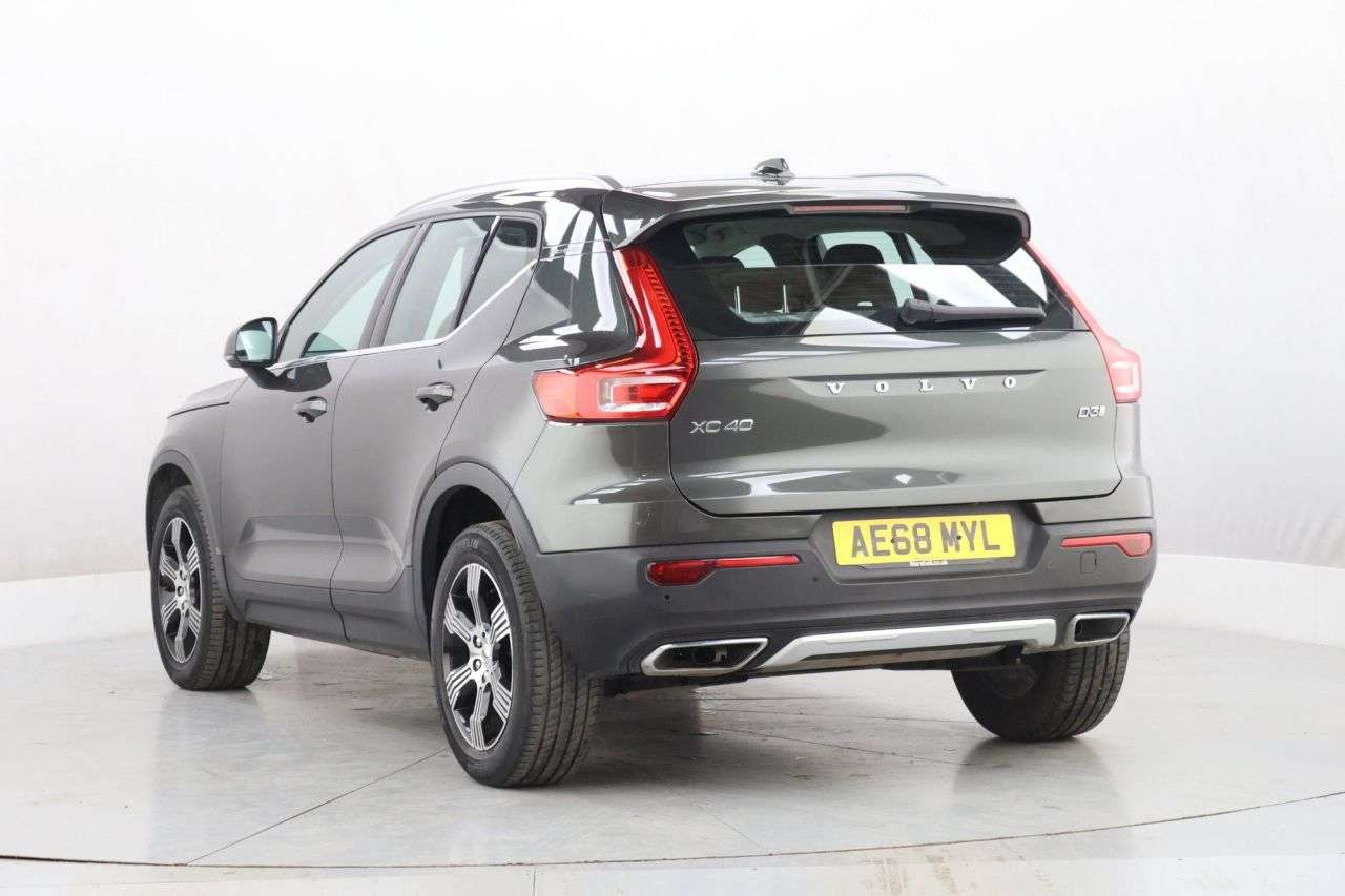 2018 VOLVO XC40 2018 VOLVO XC40